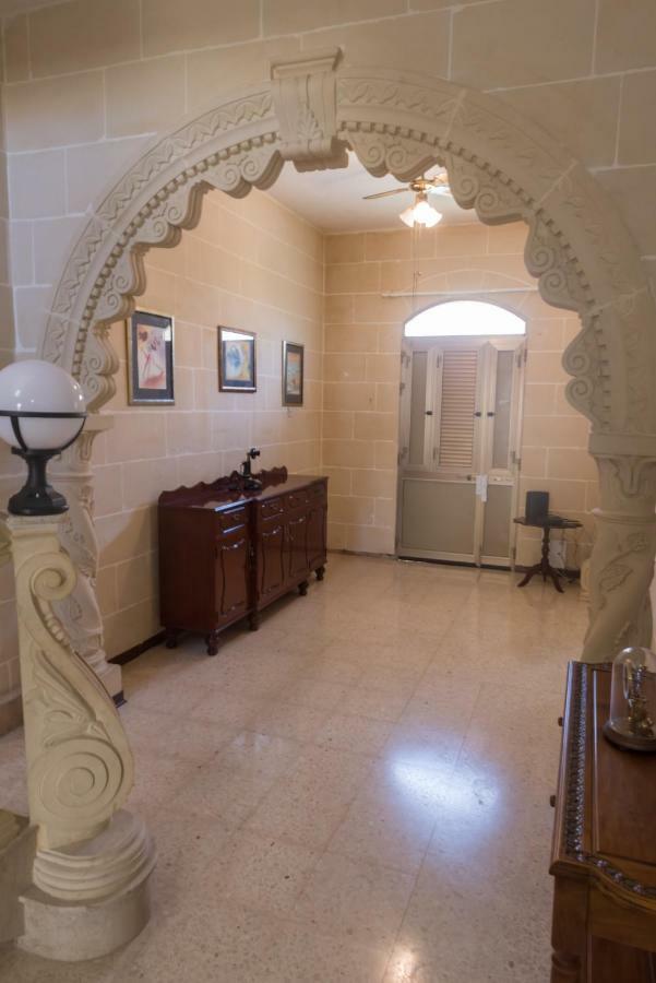 Acomodation House Kavarna Xagħra Buitenkant foto